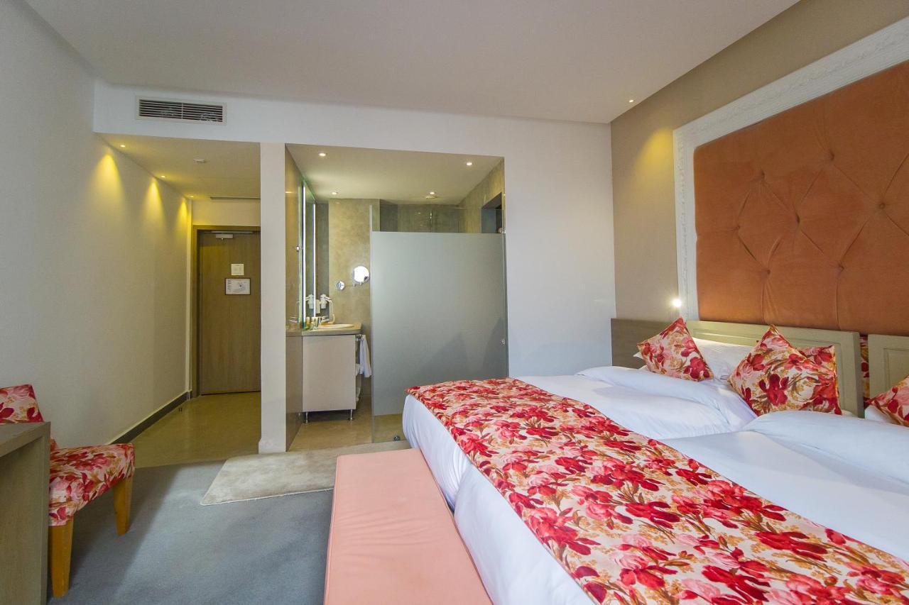 טנג'יר Mandarin Palace Hotel & Spa מראה חיצוני תמונה A room at the hotel