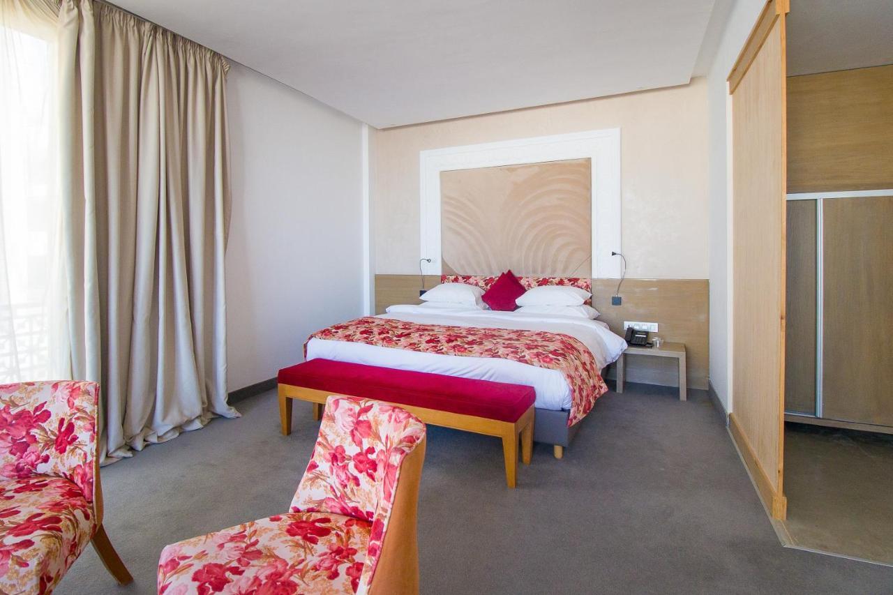 טנג'יר Mandarin Palace Hotel & Spa מראה חיצוני תמונה A room at the hotel